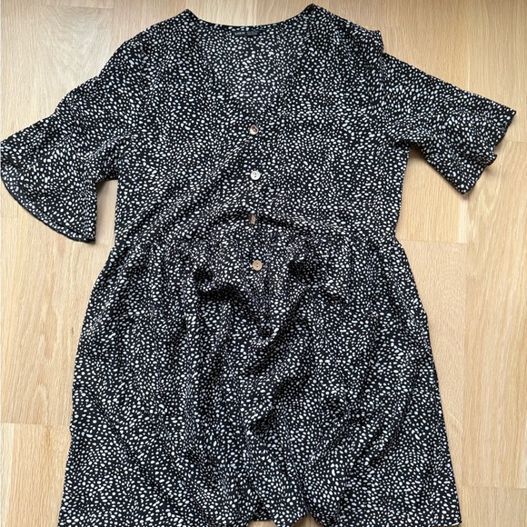 SHEIN Dresses & Skirts - Stylish Black and White Speckled  Dress Size XL